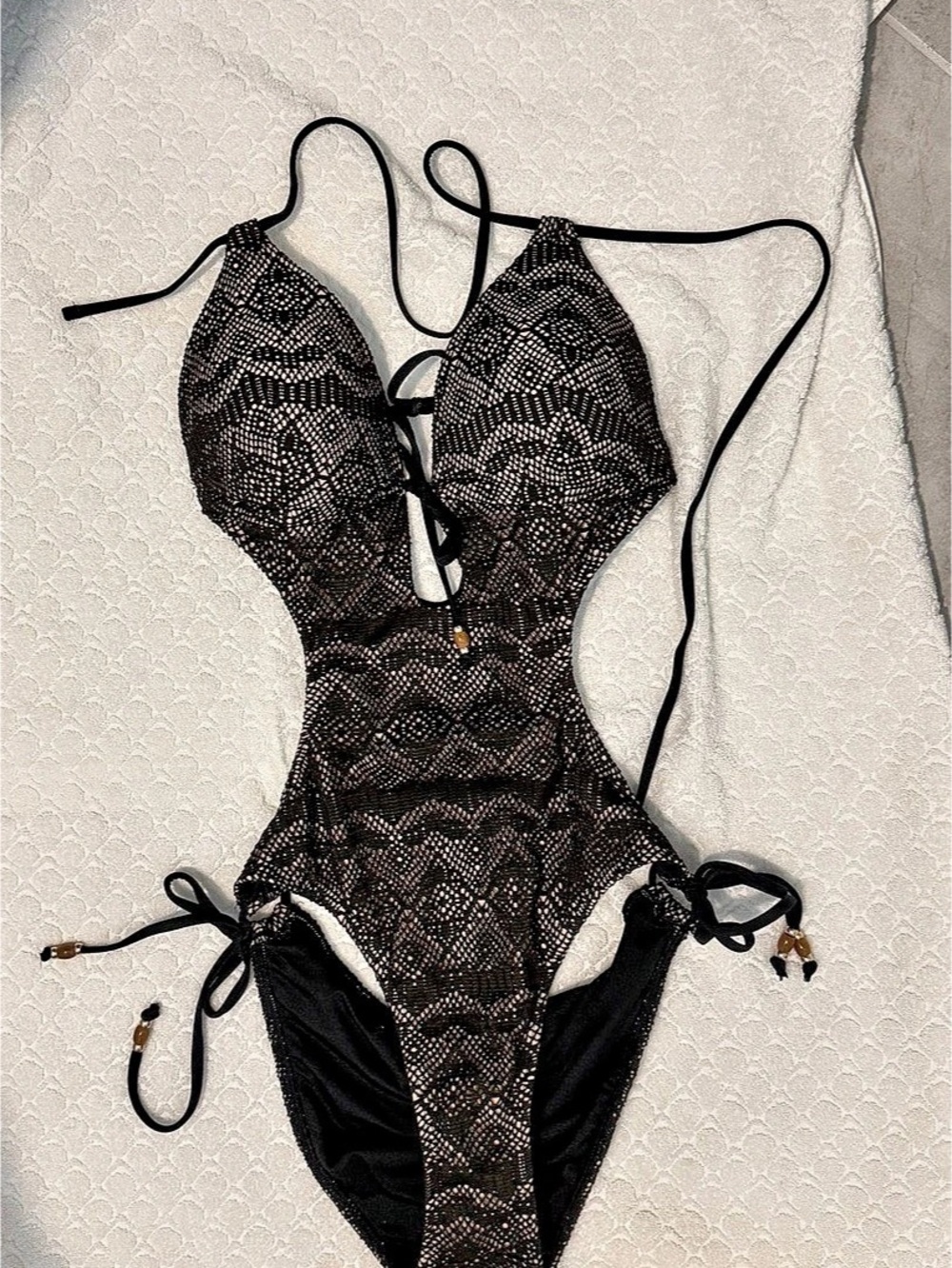 Cupshe Black Lace One-Piece Swimsuit New With Tags